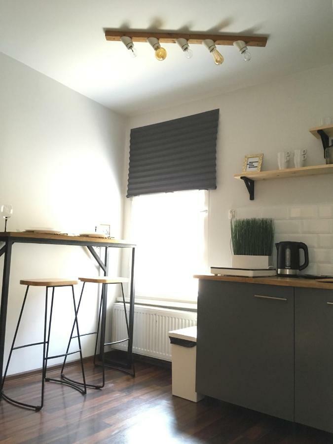 Marzec Apartamenty Гнезно Екстер'єр фото